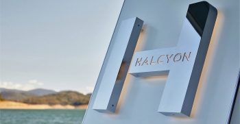 The Houseboat Factory Halcyon Exterior 3